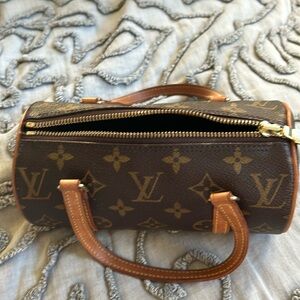 Vintage Louis Vuitton Monogram Papillon Pochette